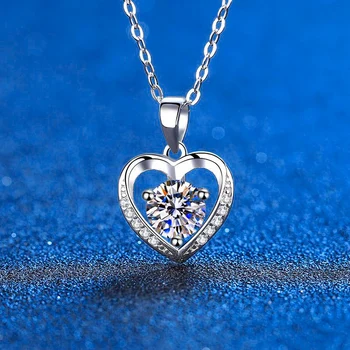 Ожерелье с сердцем из муассанита 1,0 карат, Женский драгоценный камень S925, Серебряное ожерелье с подвеской, Свадебный подарок на День Святого Валентина Оптом