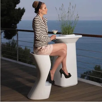 Современный минималистичный барный стул из стекловолокна высокого класса